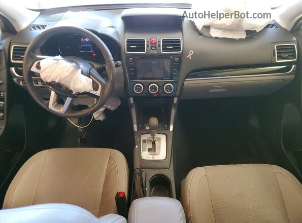 JF2SJARC3JH466552 2018 SUBARU FORESTER 2.5 White Vista del salpicadero