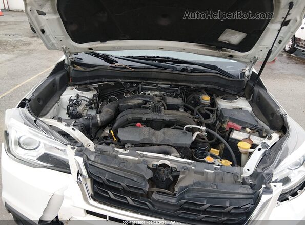 JF2SJAWC0HH571676 2017 SUBARU FORESTER 2.5I TO Белый Вид сзади