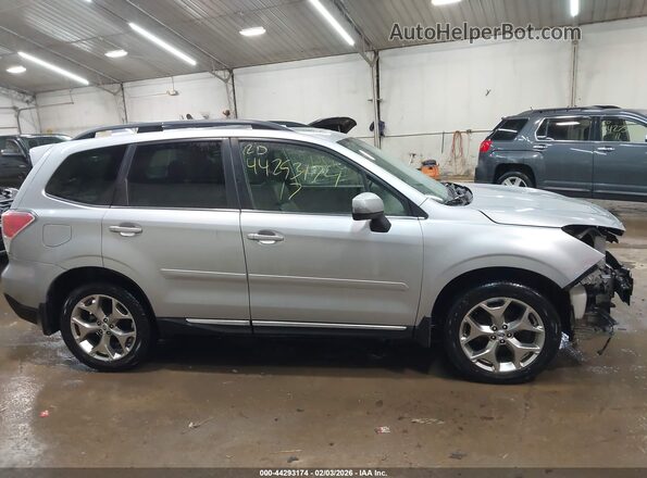JF2SJAWC9HH545013 2017 SUBARU FORESTER 2.5I TO Silver 