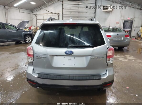 JF2SJAWC9HH545013 2017 SUBARU FORESTER 2.5I TO Silver 