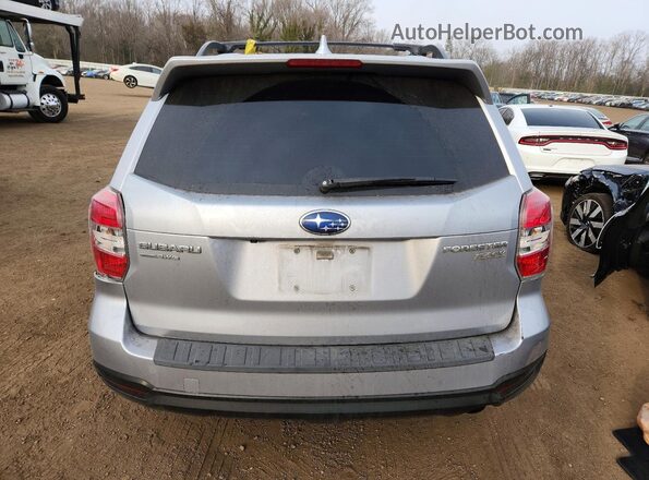 JF2SJAXC1GH460065 2016 SUBARU FORESTER 2.5I TO Silver უკანა ხედი