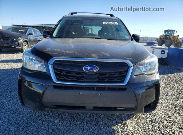 JF2SJGEC1HH476502 2017 SUBARU FORESTER2. Black Front view
