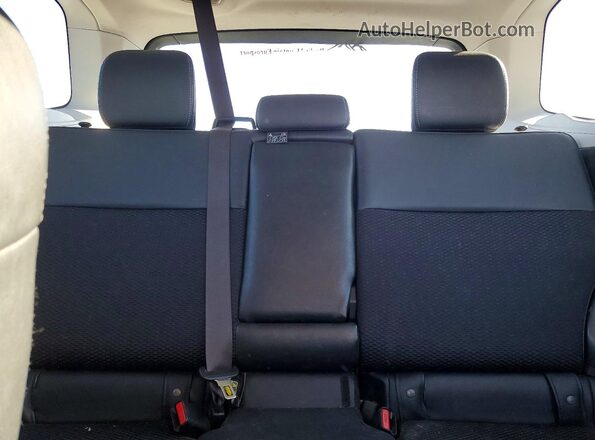 JF2SJGEC1HH476502 2017 SUBARU FORESTER2. Black Rear seats view