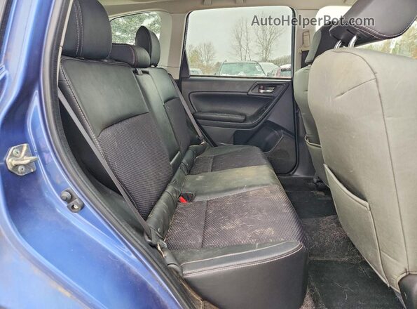 JF2SJGEC8HH418273 2017 SUBARU FORESTER2. Blue Սալոնի հետևի տեսք