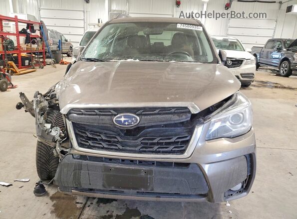 JF2SJGTC3HH541627 2017 SUBARU FORESTER2. Brown Front view