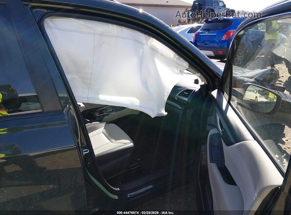 JF2SKADC5RH494319 2024 SUBARU FORESTER Green წინა სალონის ხედი