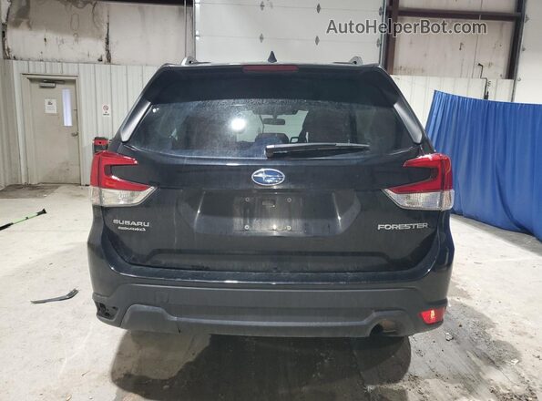 JF2SKADC6PH548689 2023 SUBARU FORESTER Black 