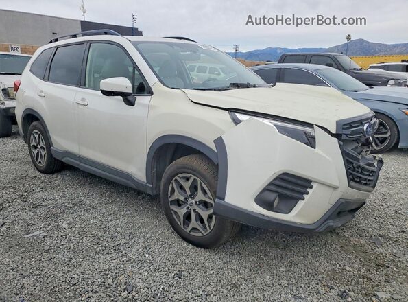 JF2SKADC7NH430440 2022 SUBARU FORESTER White Front right