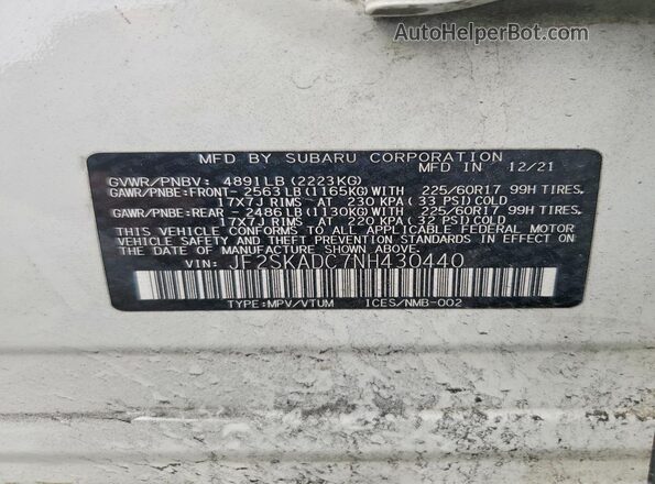 JF2SKADC7NH430440 2022 SUBARU FORESTER White Engine compartment view