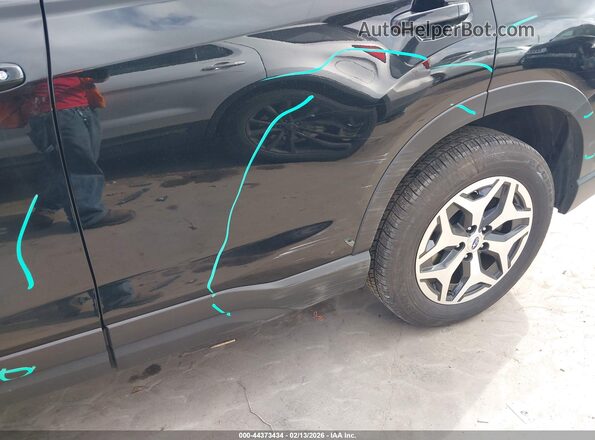 JF2SKADC7RH493558 2024 SUBARU FORESTER Черный 