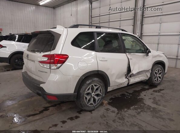 JF2SKAEC8KH464025 2019 SUBARU FORESTER White Rear right