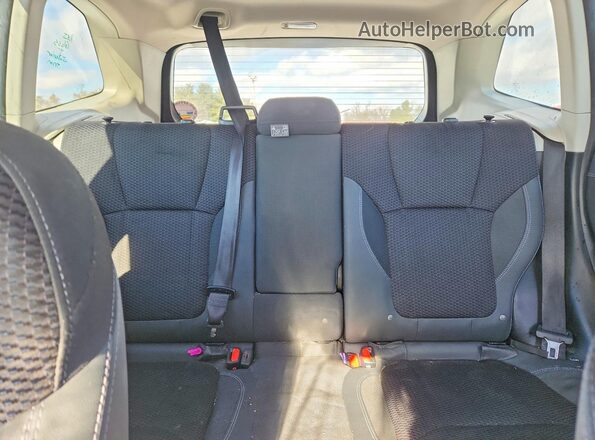 JF2SKAFC4MH475220 2021 SUBARU FORESTER White 