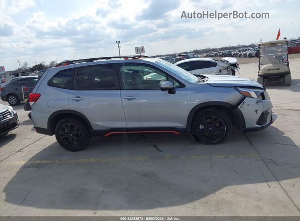 JF2SKAGC7RH501654 2024 SUBARU FORESTER Silver 