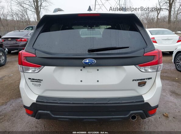 JF2SKAJC0RH518675 2024 SUBARU FORESTER Белый 