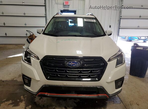 JF2SKAJC4PH508969 2023 SUBARU FORESTER Белый Вид спереди