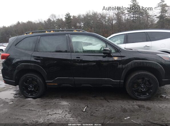 JF2SKAMC6NH403066 2022 SUBARU FORESTER Black Սալոնի հետևի տեսք