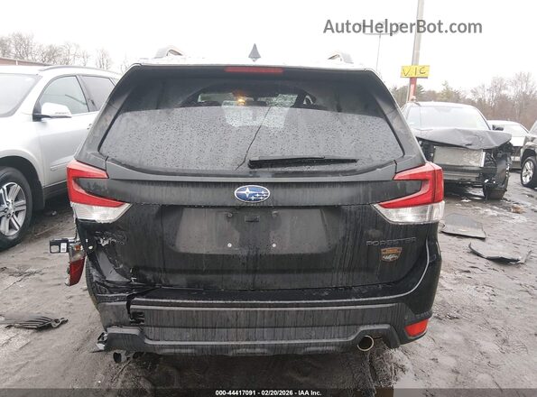 JF2SKAMC6NH403066 2022 SUBARU FORESTER Black 