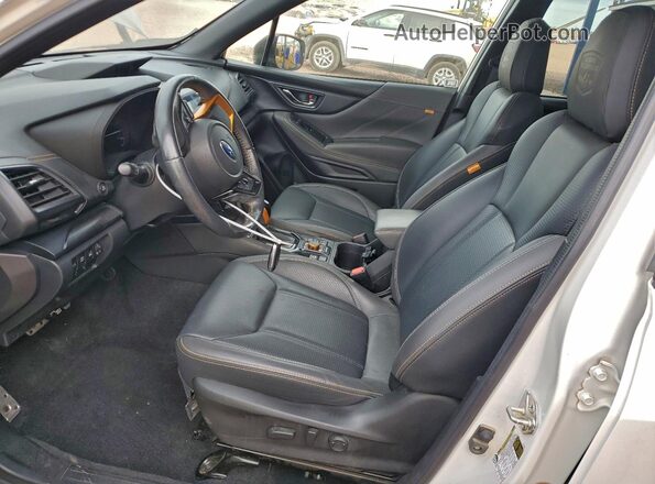 JF2SKAMCXNH506801 2022 SUBARU FORESTER White წინა სალონის ხედი