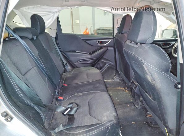 JF2SKEBC3KH561709 2019 SUBARU FORESTER Silver 