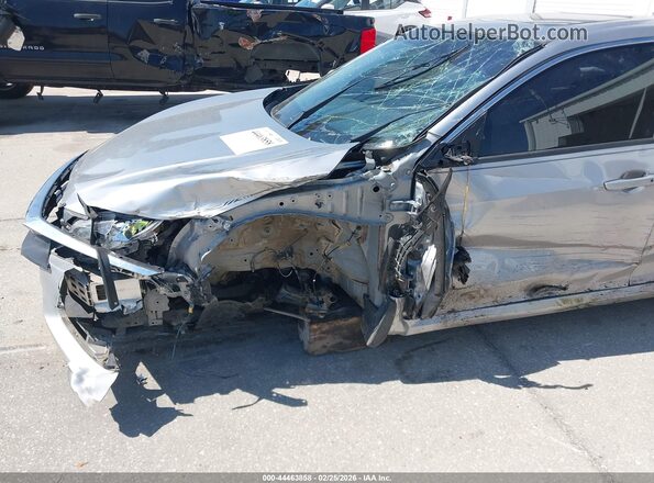 JHMFC1F35JX005582 2018 HONDA CIVIC Silver წინა ხედი