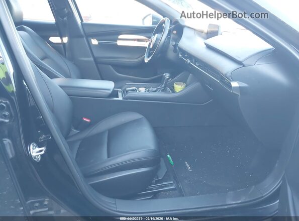 JM1BPAKM7S1752804 2025 MAZDA 3 Black 