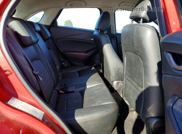 JM1DKDC73J0330020 2018 MAZDA CX-3 Красный Вид задних сидений