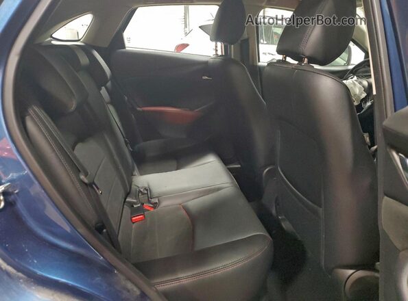 JM1DKFD77J0309875 2018 MAZDA CX-3 Blue Widok tylnych siedzeń