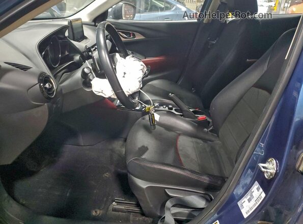 JM1DKFD77J0309875 2018 MAZDA CX-3 Blue Widok wnętrza z przodu