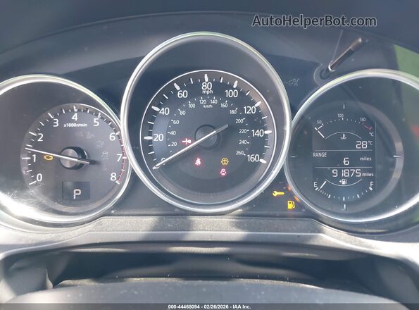 JM1GL1U52H1156127 2017 MAZDA 6 White Widok tylnych siedzeń