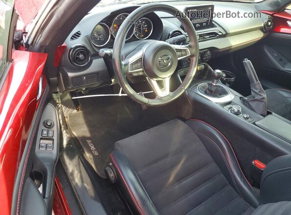JM1NDAC71K0305566 2019 MAZDA MX-5 Красный Вид панели приборов