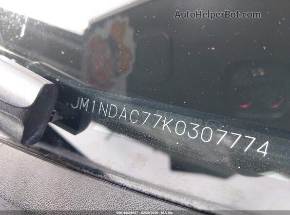 JM1NDAC77K0307774 2019 MAZDA MX-5 MIATA Gray Vista del compartimento del motor