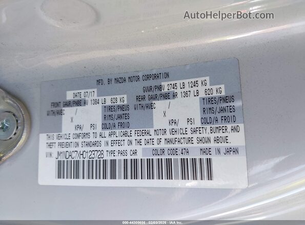 JM1NDAC7XH0123728 2017 MAZDA MX-5 MIATA White Widok komory silnika