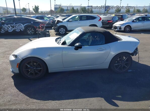 JM1NDAC7XH0123728 2017 MAZDA MX-5 MIATA White 