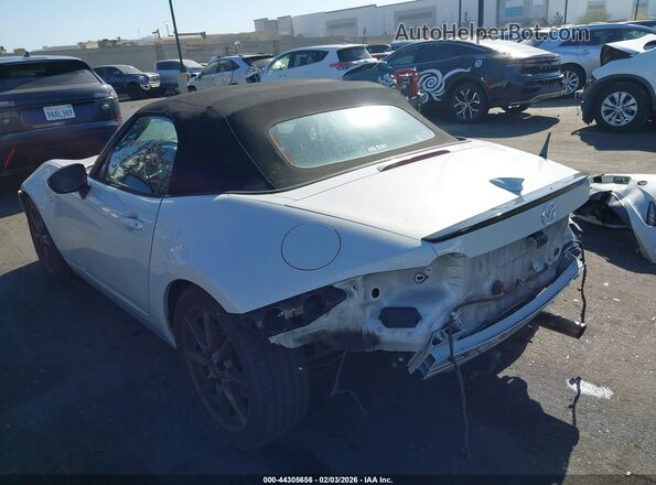 JM1NDAC7XH0123728 2017 MAZDA MX-5 MIATA White 