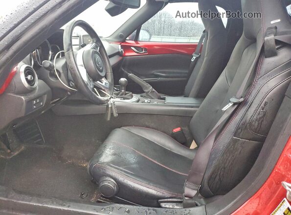 JM1NDAD71G0114168 2016 MAZDA MX-5 Red Widok wnętrza z przodu