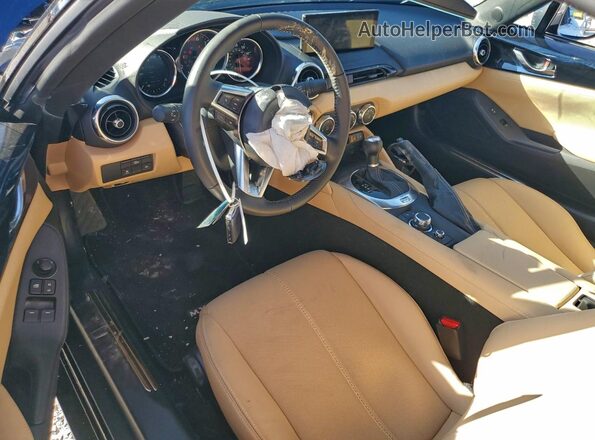 JM1NDAD75S0658679 2025 MAZDA MX-5 Blue Vista del salpicadero