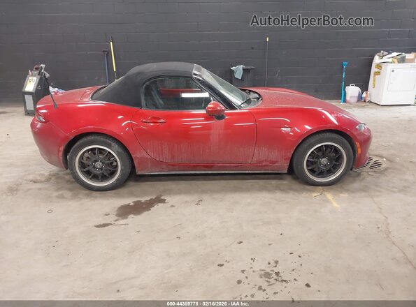 JM1NDAD78H0124018 2017 MAZDA MX-5 MIATA Red Rear interior view
