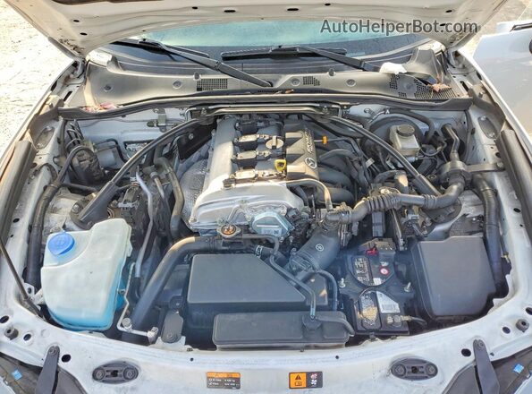 JM1NDAL78H0103221 2017 MAZDA MX-5 White უკანა სალონის ხედი