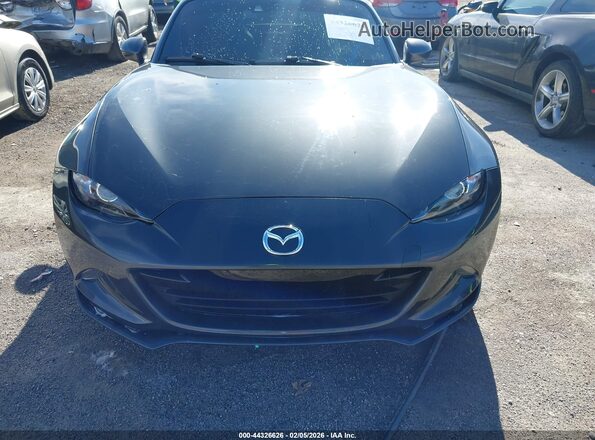 JM1NDAM71H0106881 2017 MAZDA MX-5 MIATA RF Gray Սարքավորումների վահանակի տեսք