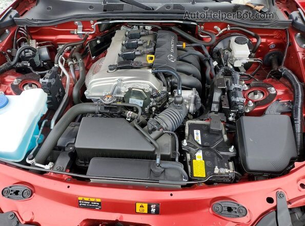 JM1NDAM78R0608854 2024 MAZDA MX-5 Red Вид задньої частини салону