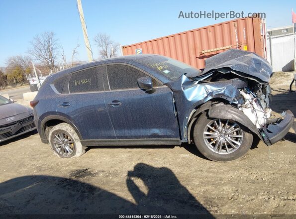 JM3KFBBL5H0184199 2017 MAZDA CX-5 Синий Вид задней части салона