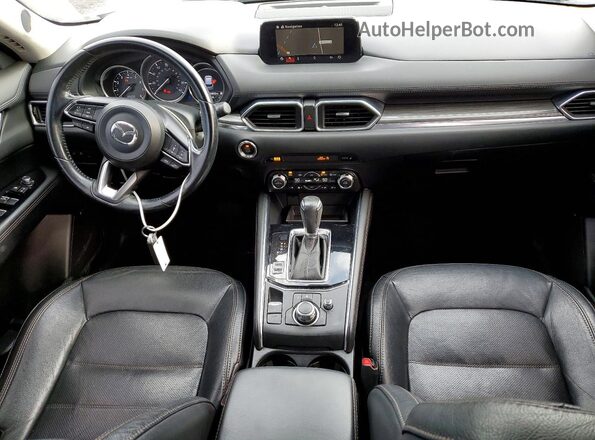 JM3KFBDL7H0189336 2017 MAZDA CX-5 White Widok deski rozdzielczej