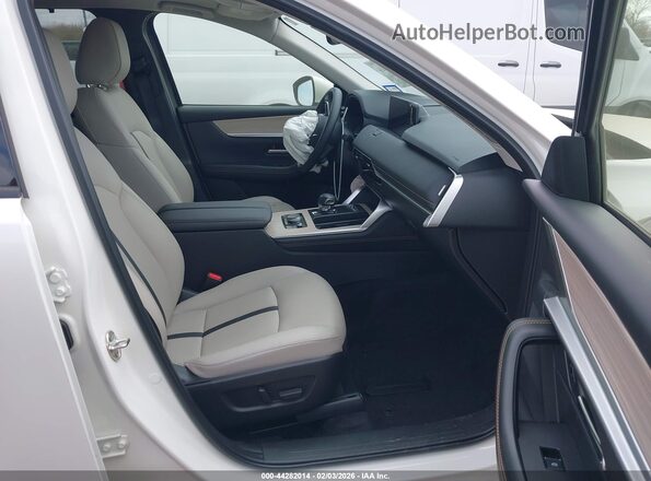 JM3KKBHD8S1256560 2025 MAZDA CX-90 Белый Вид салона спереди