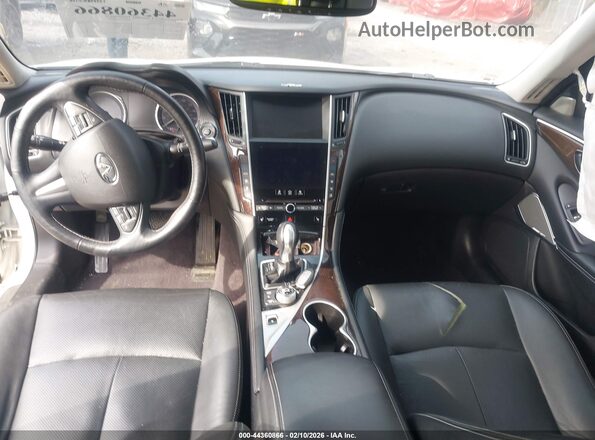 JN1AV7AP8HM890006 2017 INFINITI Q50 HYBRID White Front interior view