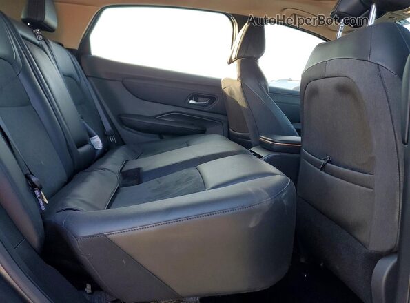 JN1BF0BA9PM406006 2023 NISSAN ARIYA Gray Vista interior trasera