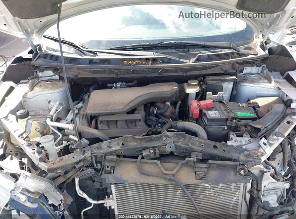 JN1BJ1AV8NW344544 2022 NISSAN ROGUE Silver Rear view