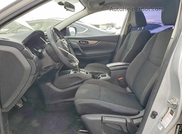 JN1BJ1CPXKW520665 2019 NISSAN ROGUE Silver 