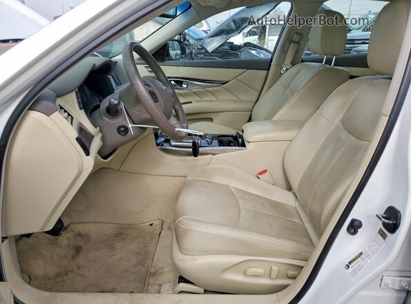 JN1BY1AP0HM740223 2017 INFINITI Q70 White 