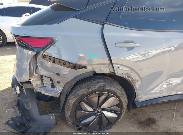 JN1CF0BB4PM711295 2023 NISSAN ARIYA Gray Widok z przodu