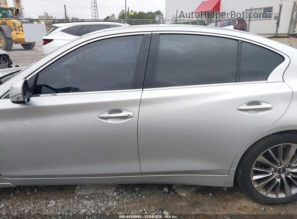 JN1EV7AP1KM518595 2019 INFINITI Q50 Silver 